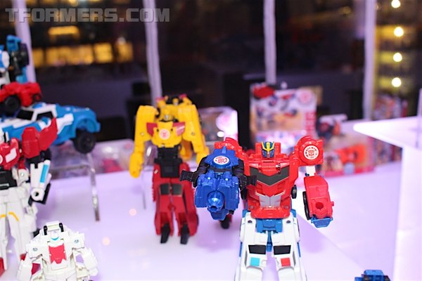 NYCC 2016   First Look At Sixshot, Broadside, Sky Shadow, Perceptor, And More Transformers  (39 of 137)